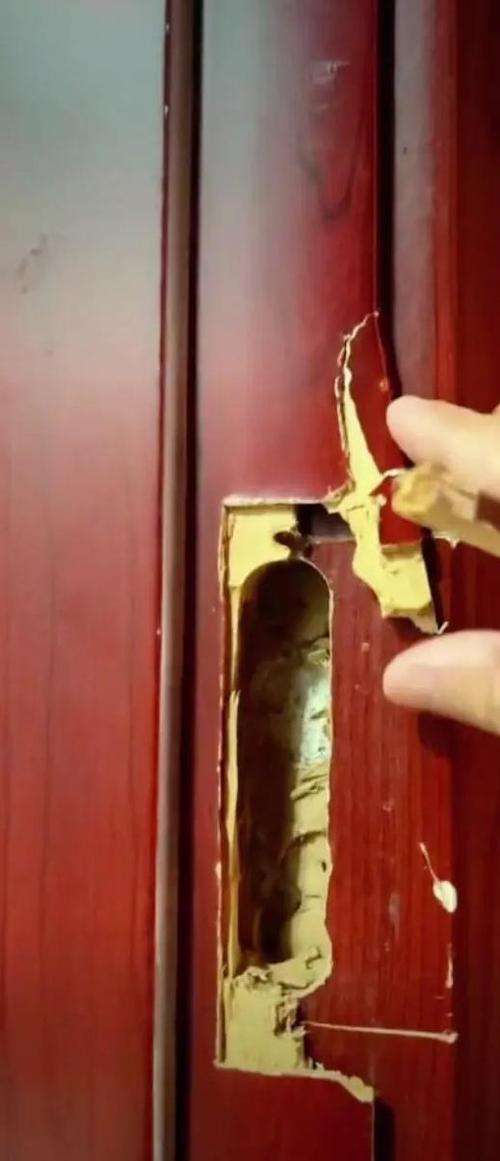 门框锁槽坏了怎么修