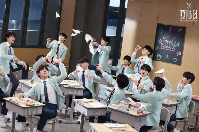 TF家族三代《登陆日》搞笑日常