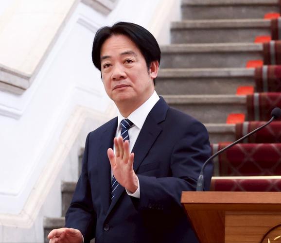 赖清德长得像谁
