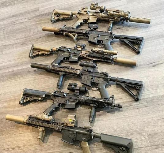 海豹突击队的武器装备