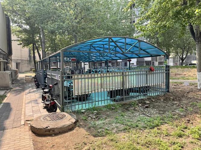 充电车棚与楼体安全距离