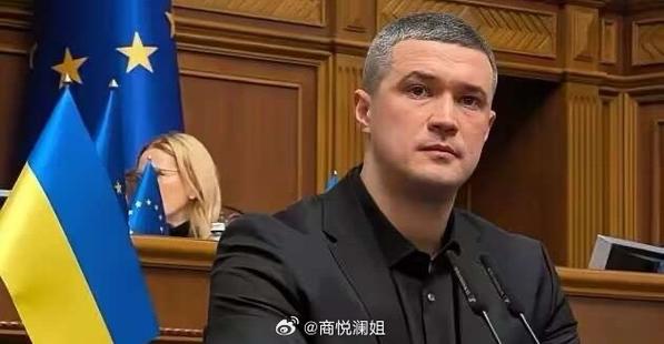 乌防长称将消灭5万俄军新