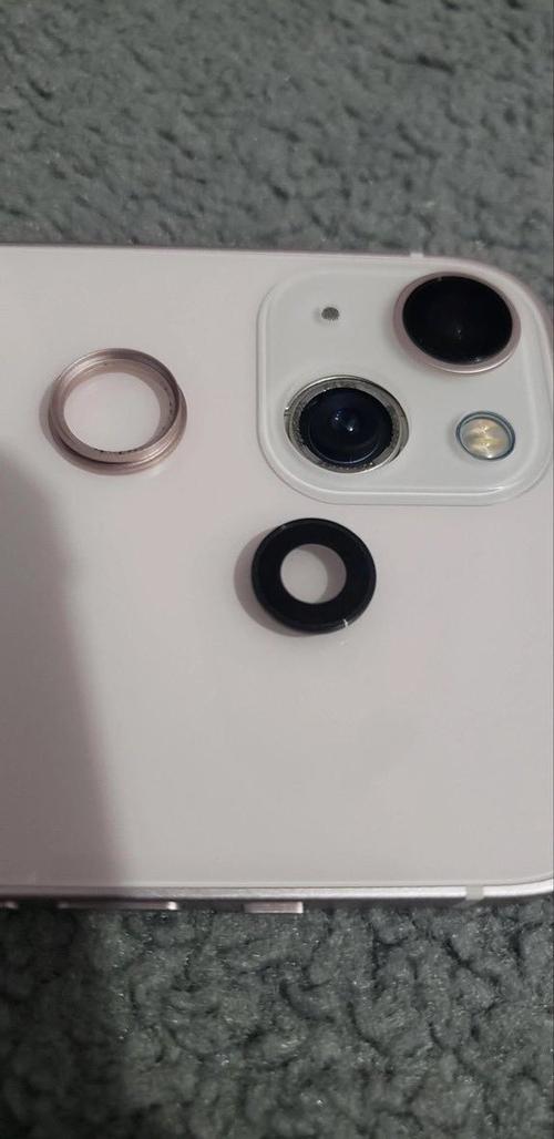 iPhone11摄像头有一圈白色