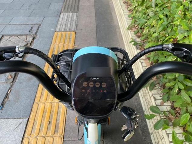 爱玛电动车充不进去电是怎么回事