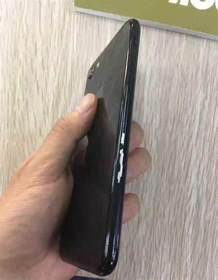 手机掉漆的补救方法