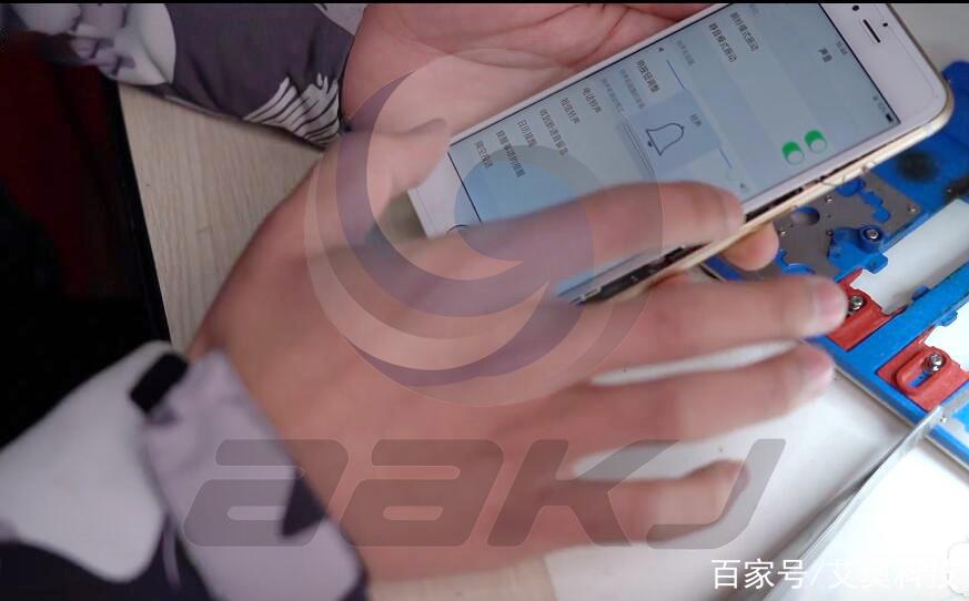 苹果6sp外放声音小咋办