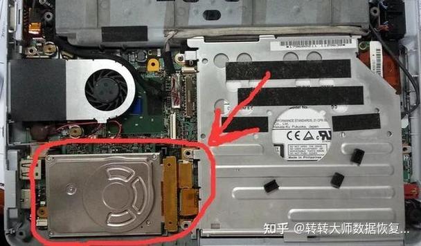 hp台式机硬盘怎么拆卸