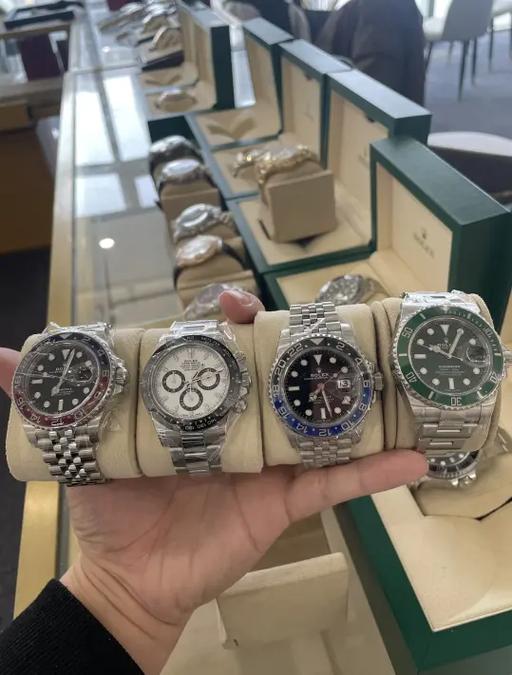附近二手手表店地址