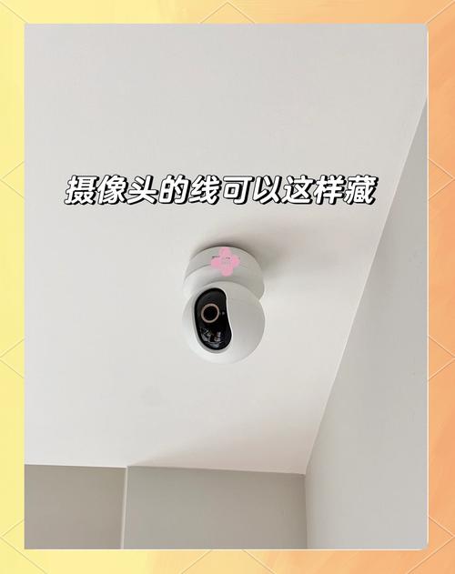 监控模糊像是蒙了一层雾