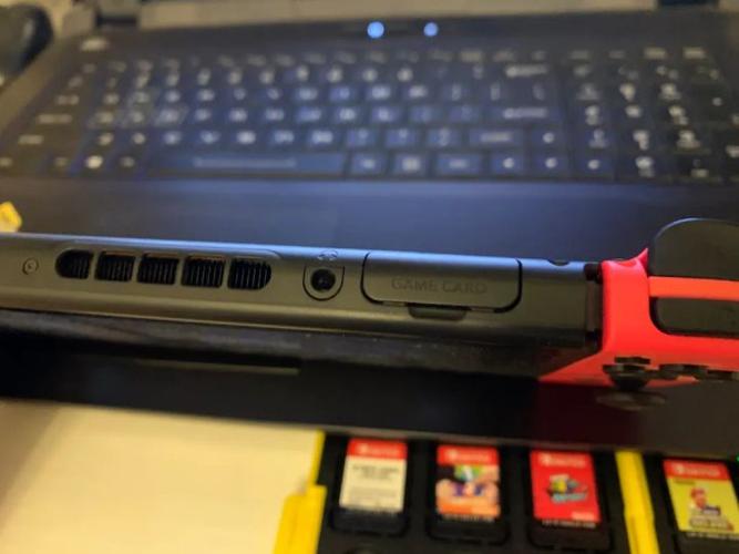 switch里面那个黑盒子干嘛的