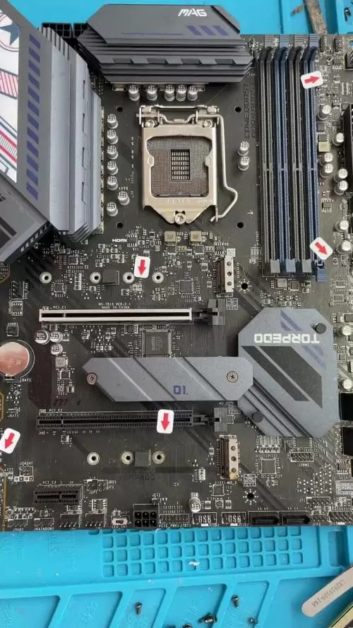微星B560m主板m2接口