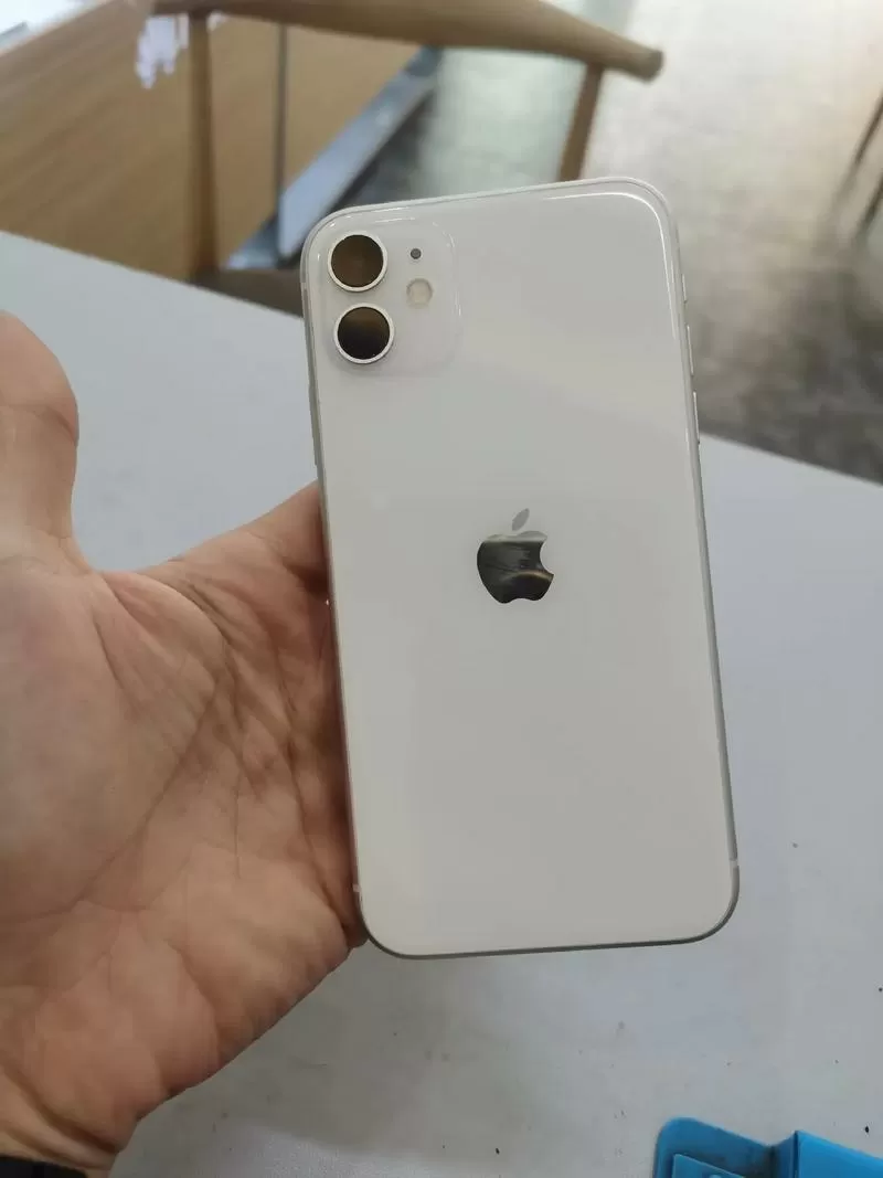 苹果11突然很卡很迟钝