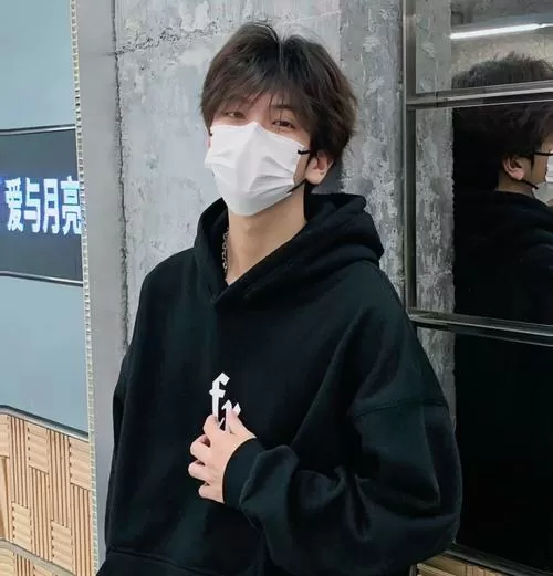 男生高清帅气真人头像