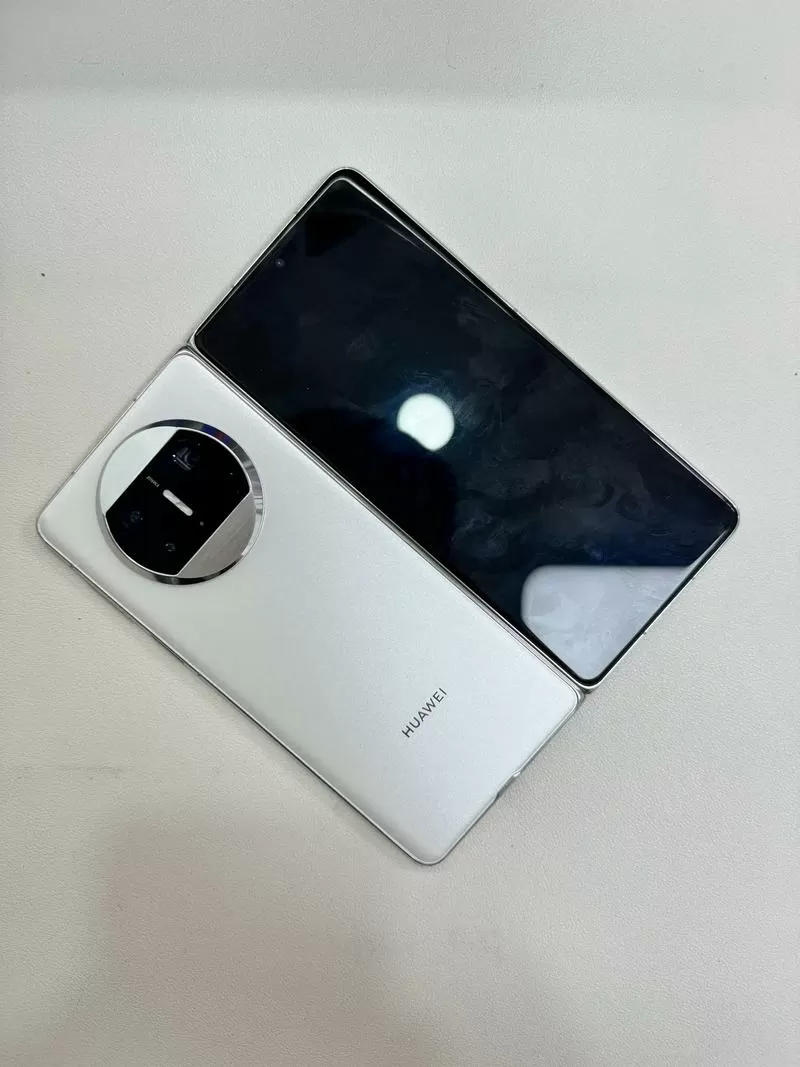 华为折叠屏matex3
